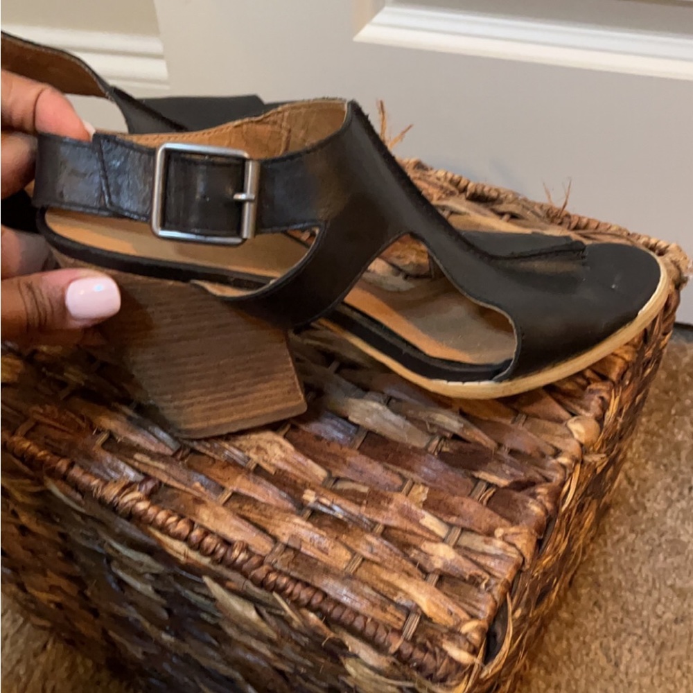 Chunky heels